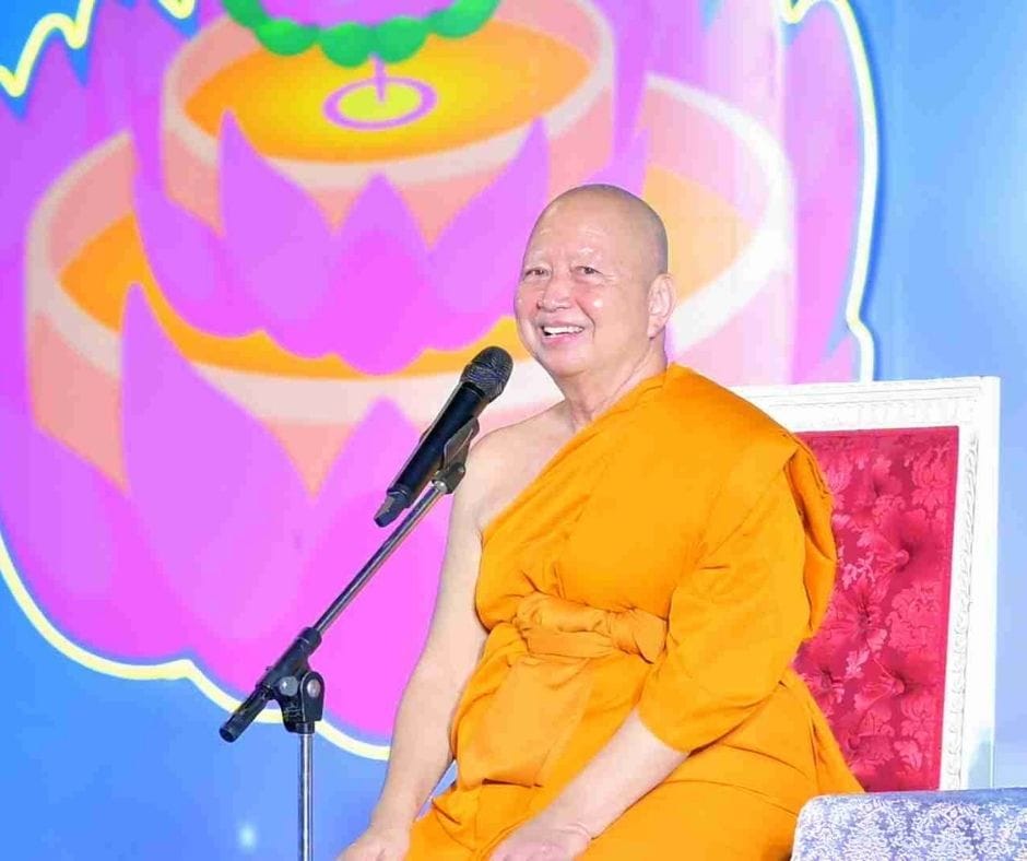 งานวันลอยกระทงที่วัดประยุรวงศาวาส